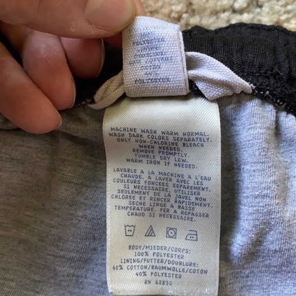 Boy’s mesh athletic shorts - Picture 7 of 11